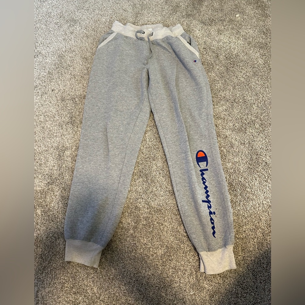 Women’s Champion sweatpants